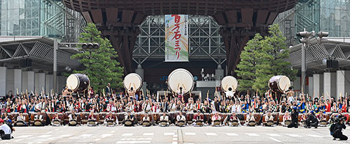 出発式（太鼓）